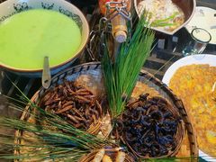 -昆虫窝子·特色云南菜(拓东路总店)