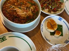-一坐一忘云南菜(嘉里中心店)