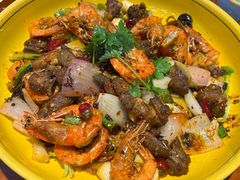 -休记光头香辣蟹干锅(绵竹店)