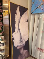 -More摩尔医美の注射线雕光电中心