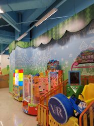 -莫莉幻想儿童乐园(武汉保利广场店)