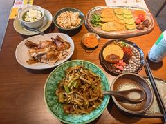 -包整·丝娃娃(一览甲秀楼风景店)