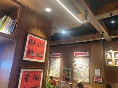 -巴卤社老火锅(财富店)