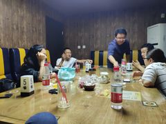-树洞桌游宠咖小酒馆