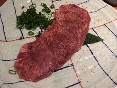 极上厚切牛舌-大牛焱烧·和牛炭火烧放题