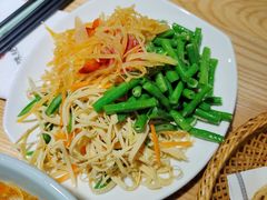 -味绝西面