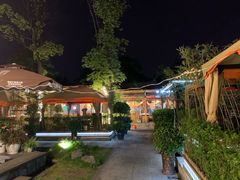 -二荆条·蜀鲜汇城市森林火锅