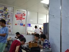 大堂-汪家馄饨(集庆路店)