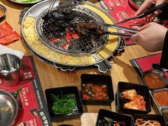 -青瓦炭韩潮烤肉(花园道店)