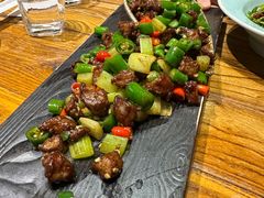 -苹果树下艺术餐厅(宋庄店)