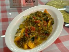 -洪霞餐馆·川菜·鲜货现炒(两江春城店)
