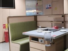 卡座-海底捞火锅(凯德广场店)