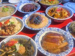 -蓝田九大碗民俗食府(蓝田店)
