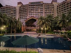 -三亚湾海居铂尔曼度假酒店