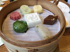 -新梅华·茶点餐厅(欧尚店)
