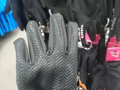 -迪卡侬(西三旗店)