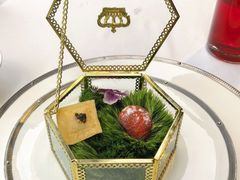 脆裹鹅肝鱼籽酱拼柿柿如意-云庐小雅(南京西路店)