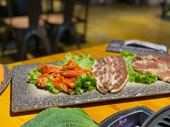 蜜汁LA牛排-那胡同里的小烤肉馆(开发区万达店)