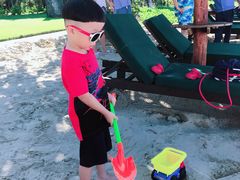 -三亚湾海居铂尔曼度假酒店