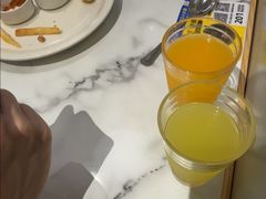 -菲滋意式餐厅(富阳东方茂店)