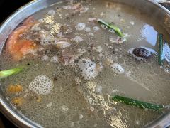 -老石黑山羊毛驴肉火锅(金凯广场店)