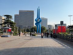 -泉城广场