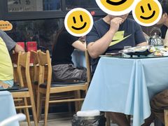 -崴海渔村(虹梅路店)