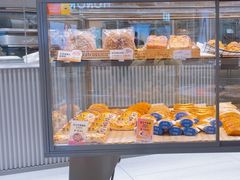 -面包新语(宝龙店)