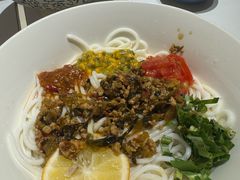 -粉八·云南米线·建水烧烤(常熟路店)