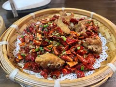 -聚汇三少·龙虾·中餐厅(莫邪路新天地店)