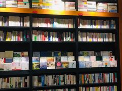 -西西弗书店&矢量咖啡(凯德晶萃广场店)