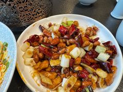 -万重锦·人文川菜馆(骡马市店)