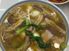 -邱芳粉店(迎宾大道旗舰店)