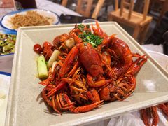 老武汉油焖大虾-霄汉牛三鲜湖北砂锅菜(万松园2店)