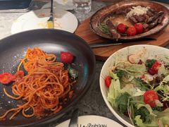 -芭莉与彩虹西餐厅(成都合生汇店)