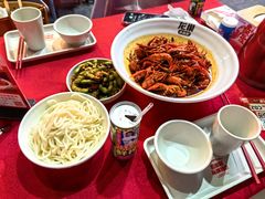 -龙巢盱眙龙虾·牛蛙·烧烤宵夜(八卦岭店)