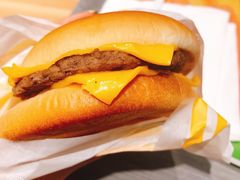 双层吉士汉堡-麦当劳(顾村公园店)