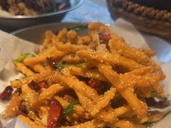 -巴厘龙虾·榜首油焖大虾(音乐学院·沿江酒馆店)
