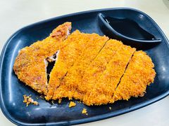 -莱莱小笼·乔艾