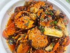 -肥肥虾庄·金牌油焖大虾(汉口城市广场店)