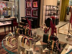 -Gucci(重庆IFS店)