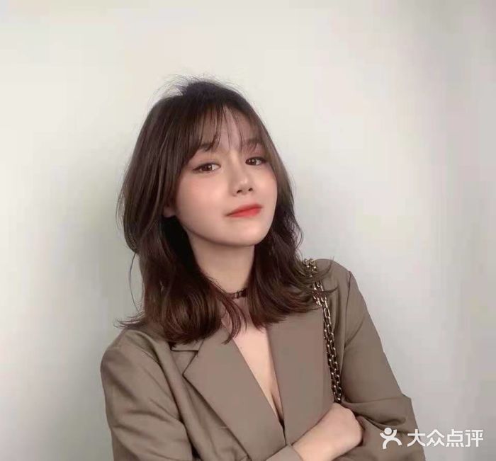 逸丝风尚yesfashion造型(物资学院店)图片