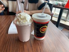 -FATBURGER 特富客汉堡(外交公寓店)