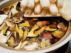 -野菌园·野生菌火锅首创第一家(关兴路总店)