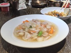 糟溜鱼片-魁盛居百年鲁菜馆(县西巷店)