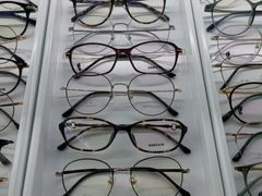 -潘多拉眼镜·蔡司依视路明月(潘家园店)