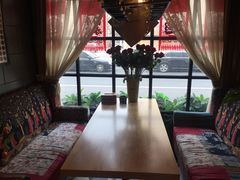 景观位-愉肴麻辣香锅(中山路店)