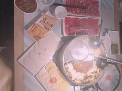 -花田煮鲜牛肉火锅(钟楼众汇店)