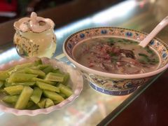红烧牛三宝面-金杨拉面王小吃面馆·牛三宝面·红烧牛肉粉