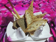 -海口绿发希尔顿酒店-田园汇自助餐·三文鱼·海鲜